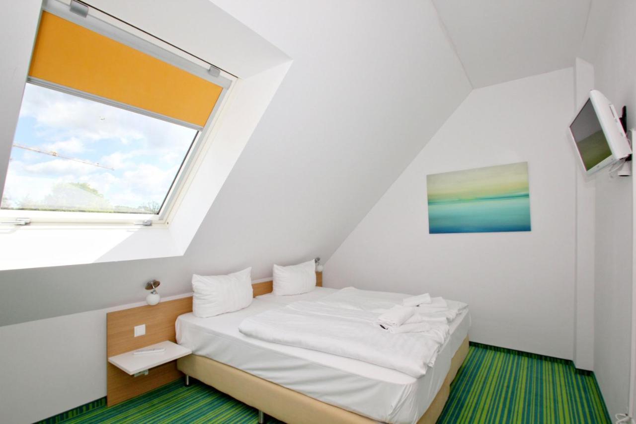 לובה Strandnahe Fewo Mit Balkon, Gratis Nutzung Vom Ahoi Erlebnisbad Und Sauna In Sellin - Rex Rugia Fewo 30-6 מראה חיצוני תמונה